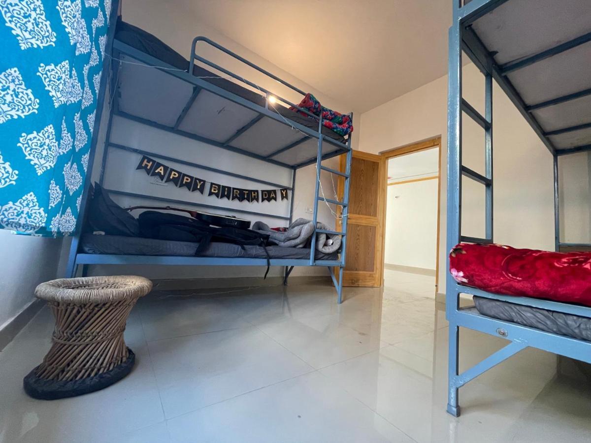 Bir Nest Hostel Εξωτερικό φωτογραφία