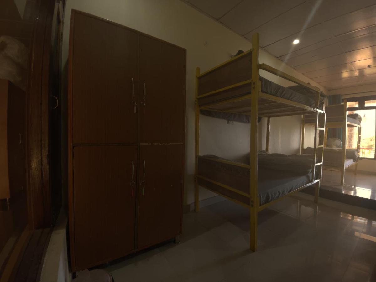 Bir Nest Hostel Εξωτερικό φωτογραφία